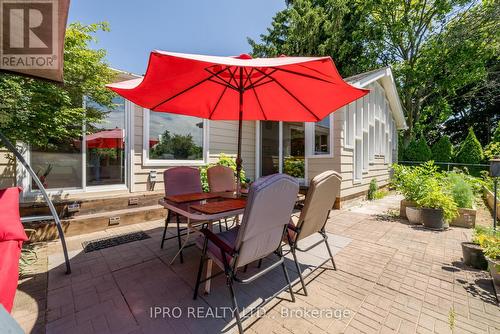 9 Jessop Court, Halton Hills, ON - Outdoor With Deck Patio Veranda