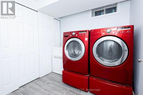 607 Annandale Street, Oshawa, ON - Indoor Photo Showing Laundry Room