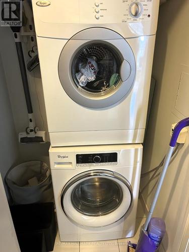 2001 - 170 Sumach Street, Toronto, ON - Indoor Photo Showing Laundry Room