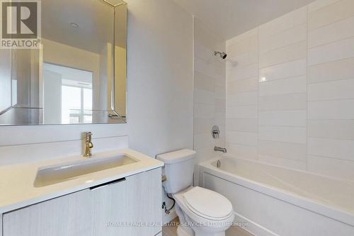 1303 - 50 Forest Manor Road, Toronto, ON - Indoor Photo Showing Bathroom