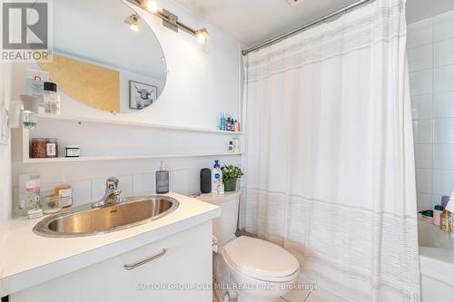 1517 - 255 Richmond Street E, Toronto (Moss Park), ON - Indoor Photo Showing Bathroom