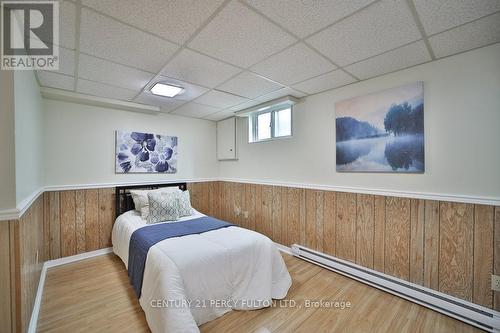 40 Thorny Vineway, Toronto, ON - Indoor Photo Showing Bedroom