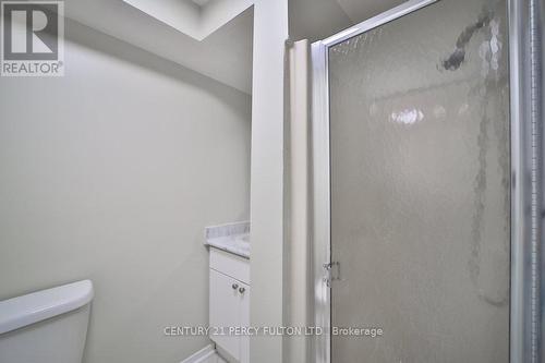 40 Thorny Vineway, Toronto, ON - Indoor Photo Showing Bathroom