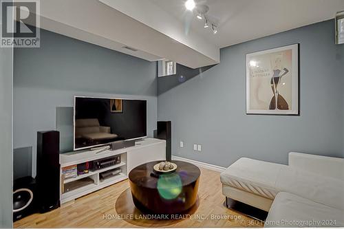 12 William Poole Way, Toronto, ON - Indoor Photo Showing Other Room