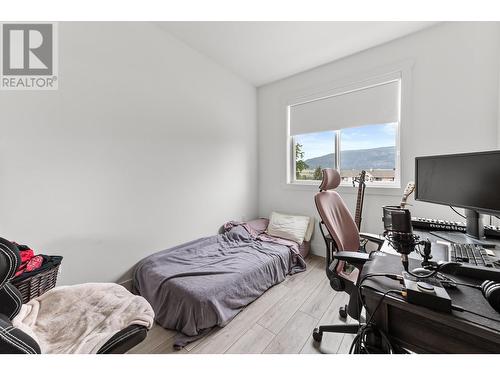 210 Scott Avenue Unit# 102, Penticton, BC - Indoor Photo Showing Bedroom