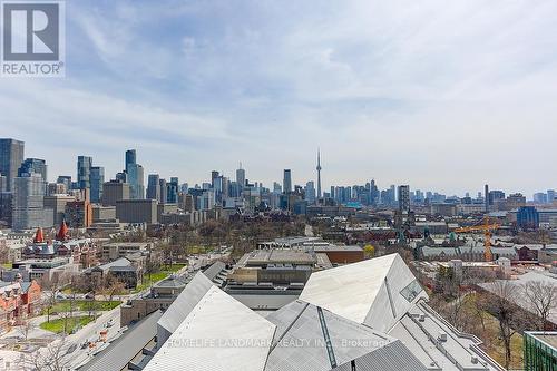 1904 - 200 Bloor Street W, Toronto, ON - Outdoor With View