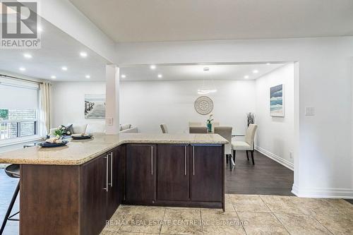 114 Sexton Crescent, Toronto, ON - Indoor Photo Showing Kitchen With Double Sink