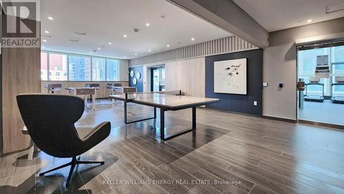 705 - 357 King Street W, Toronto (Waterfront Communities), ON - Indoor