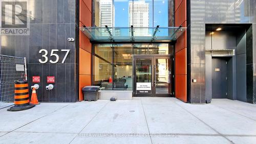 705 - 357 King Street W, Toronto (Waterfront Communities), ON - Outdoor