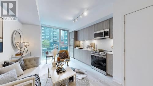 705 - 357 King Street W, Toronto (Waterfront Communities), ON - Indoor