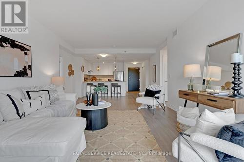 303 - 21 Brookhouse Drive, Clarington, ON - Indoor Photo Showing Living Room