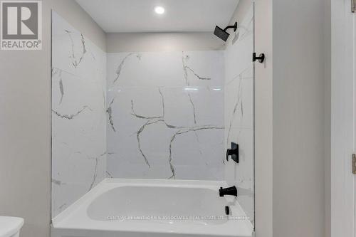 189 Sidney Street, Quinte West, ON - Indoor Photo Showing Bathroom