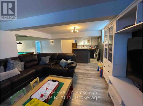 778 Airport Road, Quinte West, ON - Indoor Photo Showing Living Room