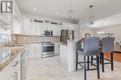 74 Simcoe Drive, Belleville, ON - Indoor Photo Showing Kitchen With Upgraded Kitchen