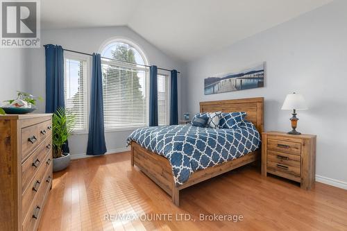 74 Simcoe Drive, Belleville, ON - Indoor Photo Showing Bedroom