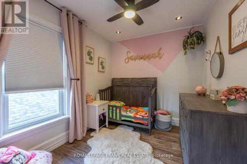 587 King George Street, Peterborough, ON - Indoor Photo Showing Bedroom