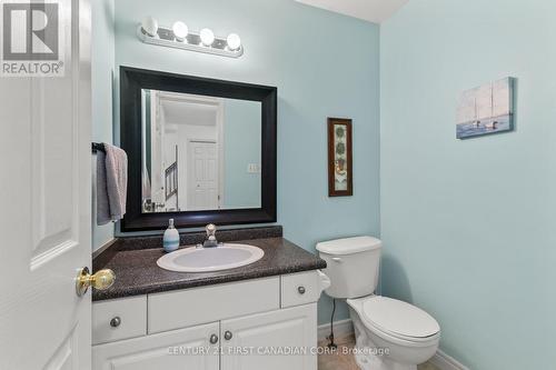 346 White Sands Drive, London, ON - Indoor Photo Showing Bathroom