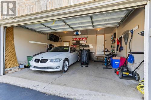 346 White Sands Drive, London, ON - Indoor Photo Showing Garage