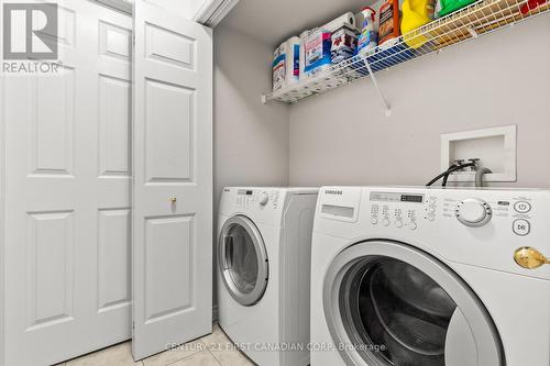 346 White Sands Drive, London, ON - Indoor Photo Showing Laundry Room