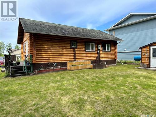 202 Vickers Crescent, Air Ronge, SK - Outdoor With Exterior