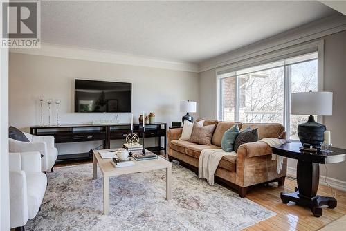 3 Uphill Road, Greater Sudbury, ON - Indoor Photo Showing Living Room