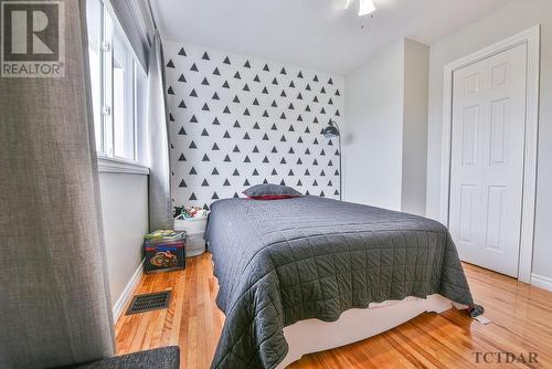 574 Eyre Blvd, Timmins, ON - Indoor Photo Showing Bedroom