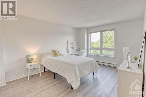 939 North River Road Unit#Ph 4, Ottawa, ON - Indoor Photo Showing Bedroom