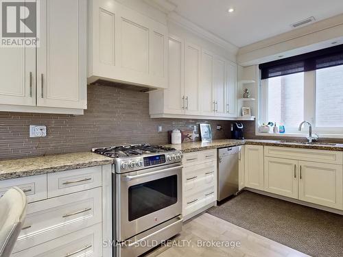 249 Maxome Avenue, Toronto, ON - Indoor Photo Showing Kitchen With Upgraded Kitchen