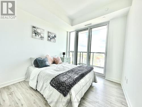 508 - 3005 Pine Glen Road, Oakville, ON - Indoor Photo Showing Bedroom