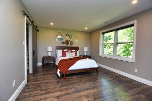 1620 Regional Rd 9 Road, Caledonia, ON - Indoor Photo Showing Bedroom