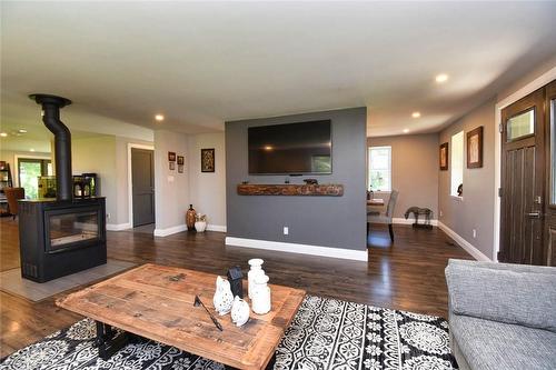 1620 Regional Rd 9 Road, Caledonia, ON - Indoor Photo Showing Living Room With Fireplace