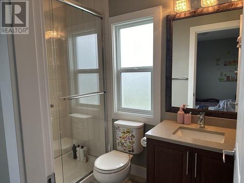 8203 79A Street, Fort St. John, BC - Indoor Photo Showing Bathroom