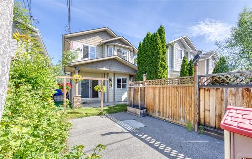 102-482 Westminster Avenue, Penticton, BC - Outdoor