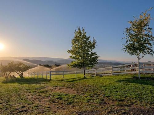 1052 Webster Road, Kelowna, BC - Outdoor With View