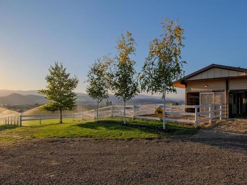 1052 Webster Road, Kelowna, BC - Outdoor With View