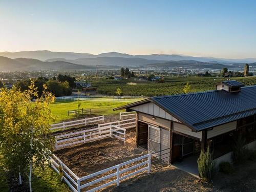 1052 Webster Road, Kelowna, BC - Outdoor With View