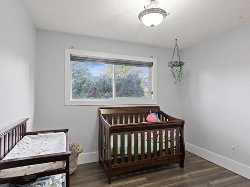 2964 Mcvicar Road, West Kelowna, BC - Indoor Photo Showing Bedroom