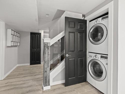 2964 Mcvicar Road, West Kelowna, BC - Indoor Photo Showing Laundry Room