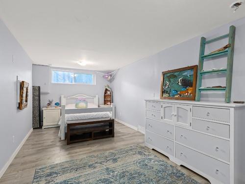 2964 Mcvicar Road, West Kelowna, BC - Indoor Photo Showing Bedroom