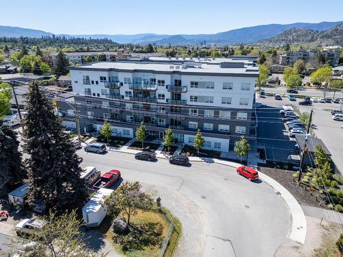 102-191 Hollywood Road, Kelowna, BC - Outdoor With View