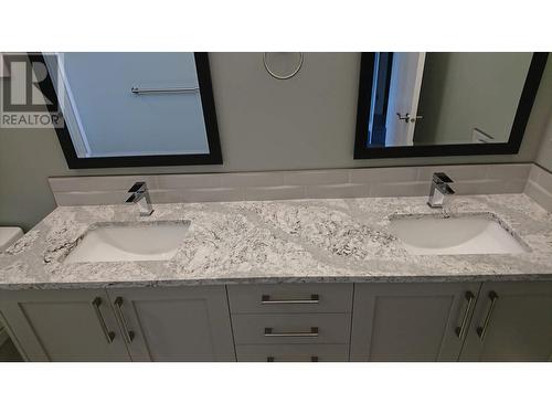 769 Ontario Street Unit# 101, Penticton, BC - Indoor Photo Showing Bathroom