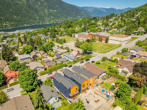 A - 516 Robson Street, Nelson, BC - Outdoor With View