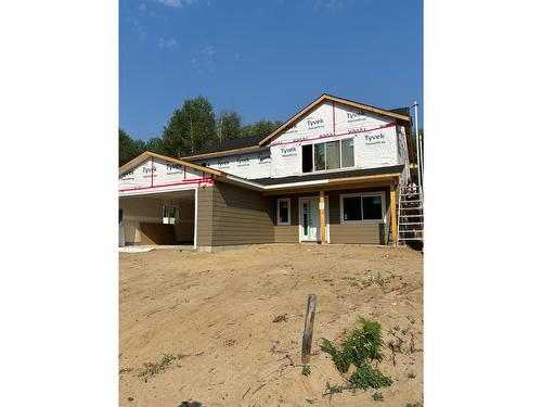 3724 Toba Road, Castlegar, BC - Outdoor