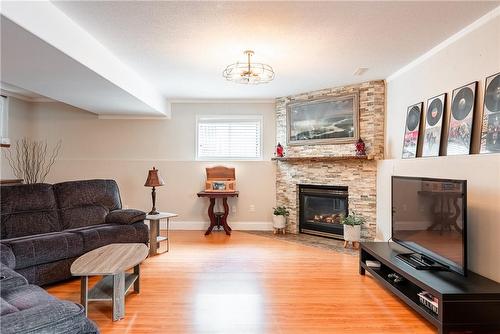 8076 Spring Blossom Drive, Niagara Falls, ON - Indoor Photo Showing Living Room With Fireplace