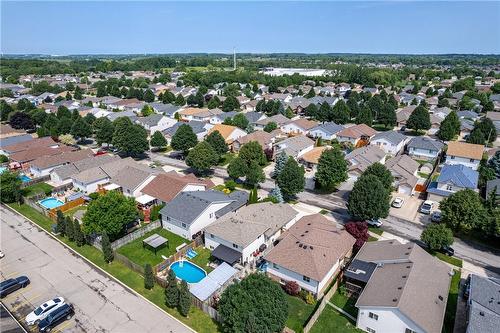 8076 Spring Blossom Drive, Niagara Falls, ON - Outdoor With View