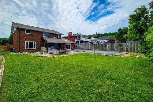 156 Country Club Drive, Hamilton, ON - Outdoor