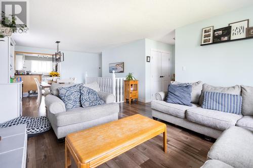 4747 Freimuller Avenue, Prince George, BC - Indoor Photo Showing Laundry Room