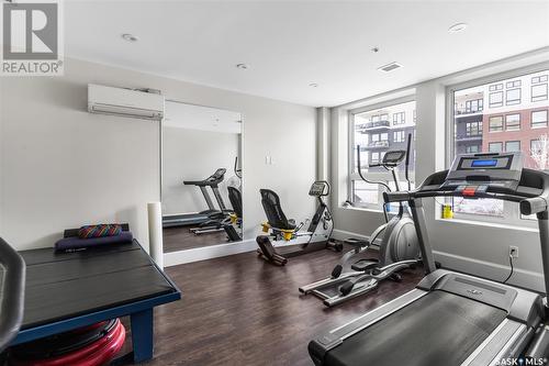 305 404 Cartwright Street, Saskatoon, SK - Indoor Photo Showing Gym Room