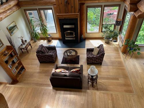 714 Regent Street, Nelson, BC - Indoor Photo Showing Living Room With Fireplace