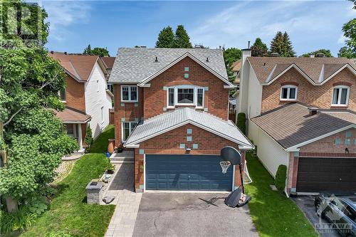 25 Wiltshire Circle, Ottawa, ON 